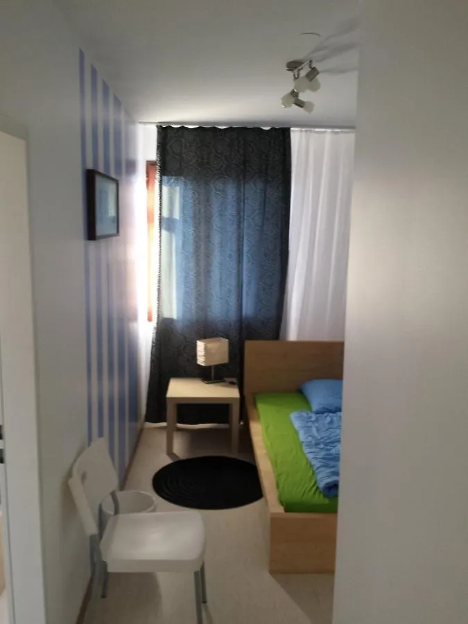 הוסטל ברלין Jugendgastehaus Lichterfelde