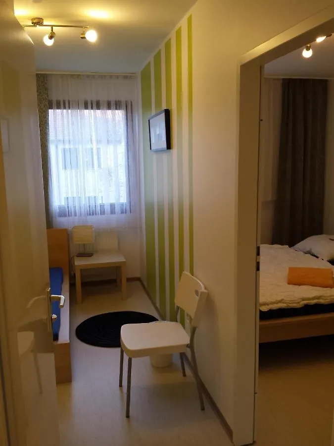 הוסטל ברלין Jugendgastehaus Lichterfelde אכסניה
